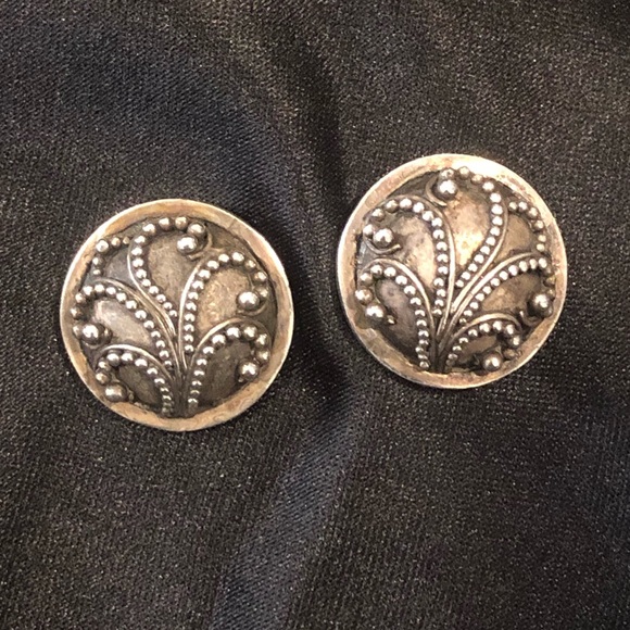 LOIS HILL Oxidized Sterling Silver Granulated Scroll Post Back Earrings - Picture 16 of 17